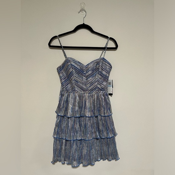 City Studio Multicolor Metallic Tiered Mini Dress Size 5/6 Party Prom Cocktail - Picture 3 of 10